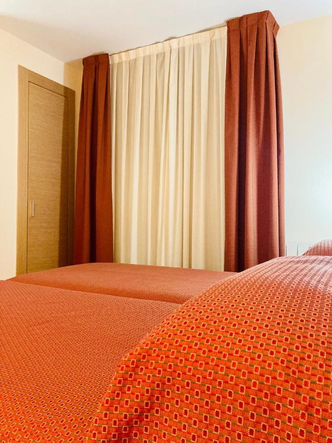 Dona Lola Hotel Castellón de la Plana Kültér fotó